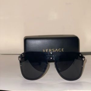 Versace Sunglasses VE2180